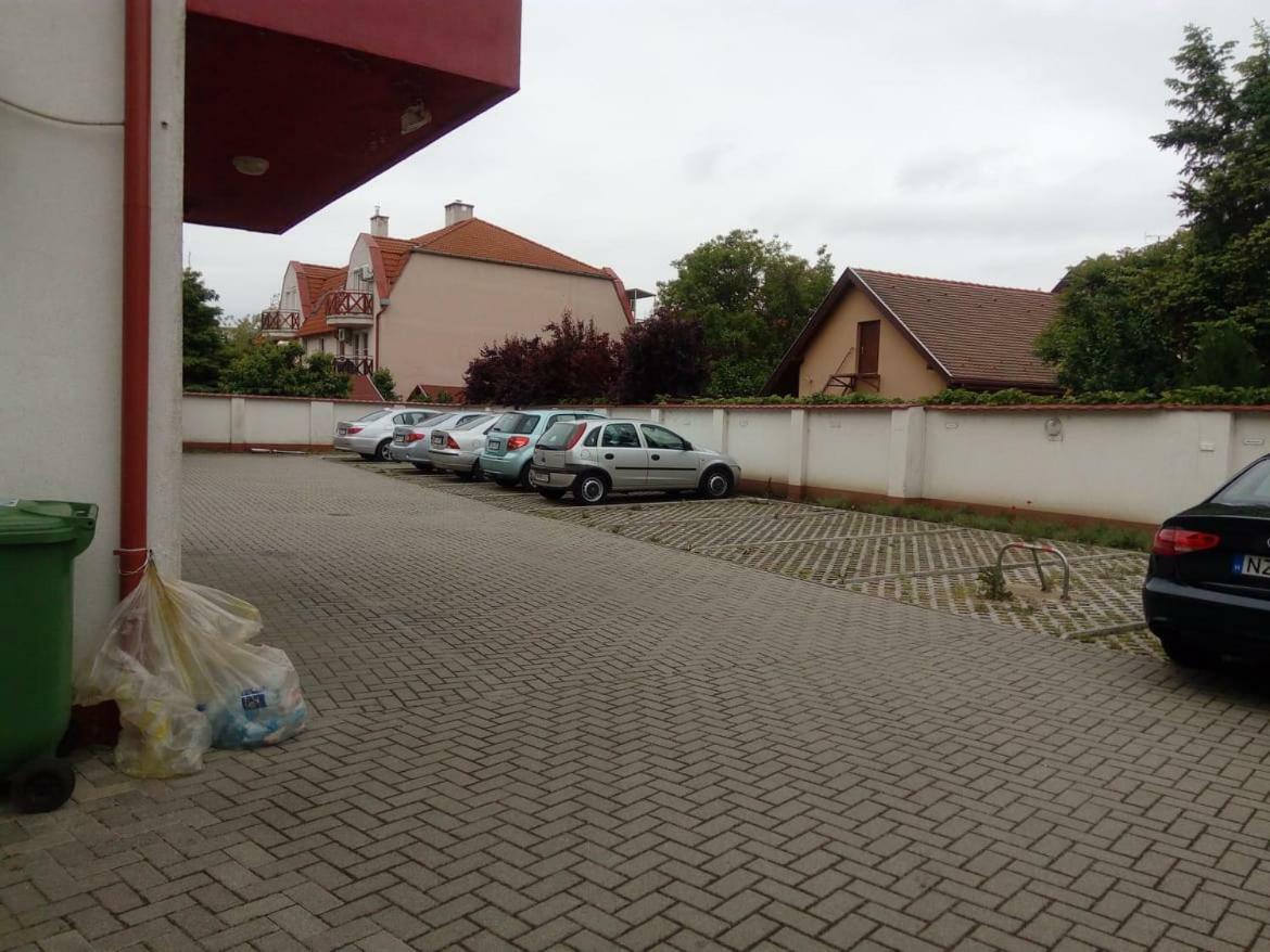 Betty-Major Apartman Hajdúszoboszló Exterior foto